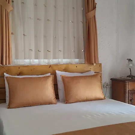 Hotel Bizim Ev (adults Only) 2*