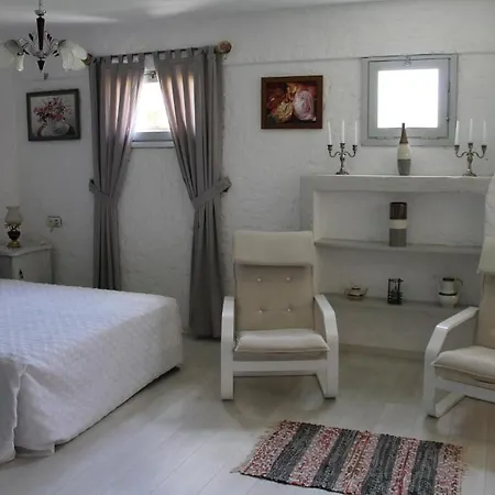 Bizim Ev (adults Only) 2*