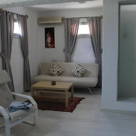 Bizim Ev (adults Only)