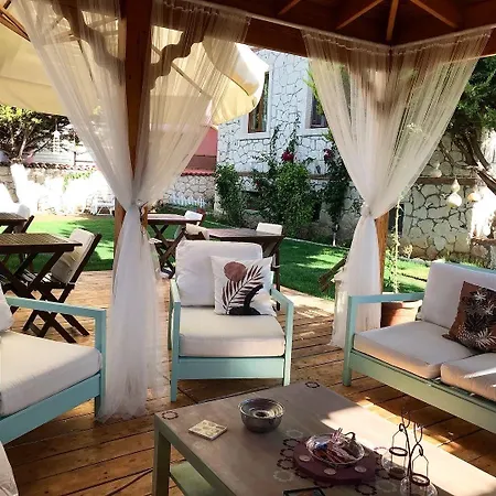 Bizim Ev Hotel (Adults Only) Alacati