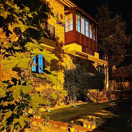 Hotel Bizim Ev (adults Only) Alaçatı