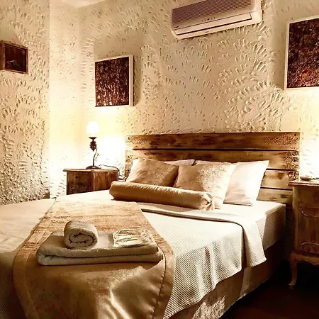 Bizim Ev (adults Only) 2*