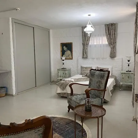 Bizim Ev (adults Only) Hotel Alaçatı