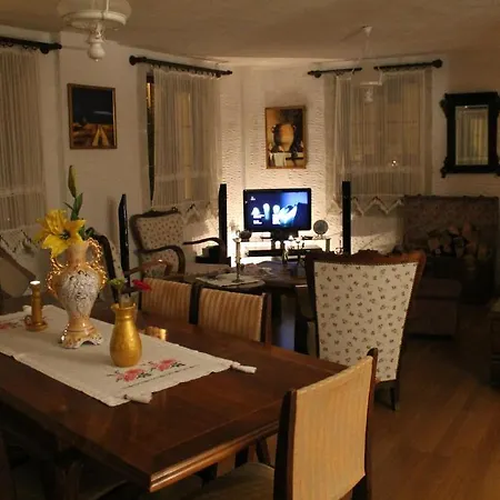 Hotel Bizim Ev (adults Only) Alaçatı