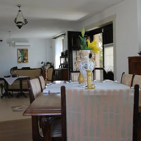 Bizim Ev (adults Only) Отель Алачати