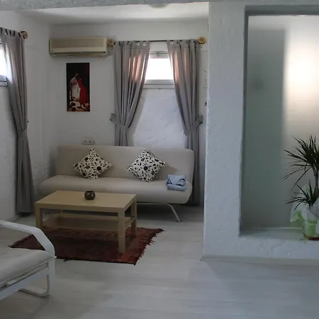Hotel Bizim Ev (adults Only) 2*