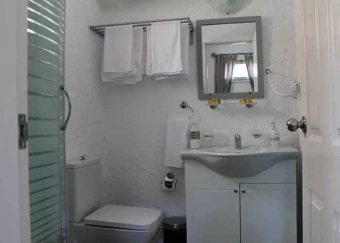 מלון Bizim Ev (adults Only) אלאקאטי