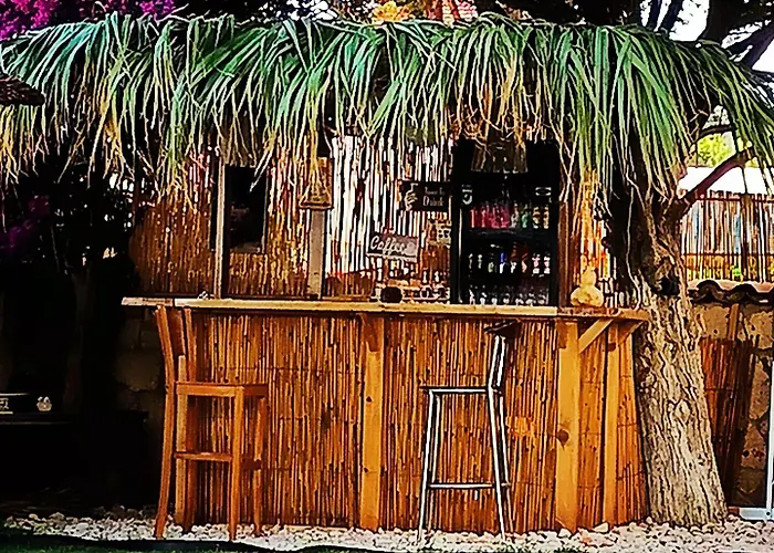 מלון Bizim Ev (adults Only)