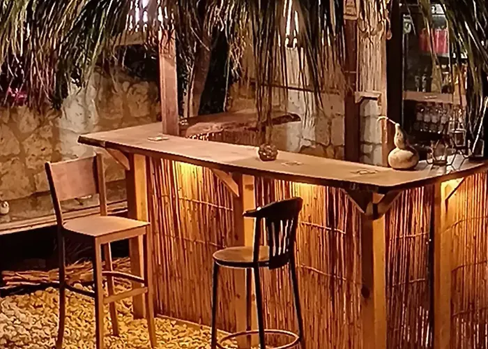 Bizim Ev (adults Only) 2* אלאקאטי