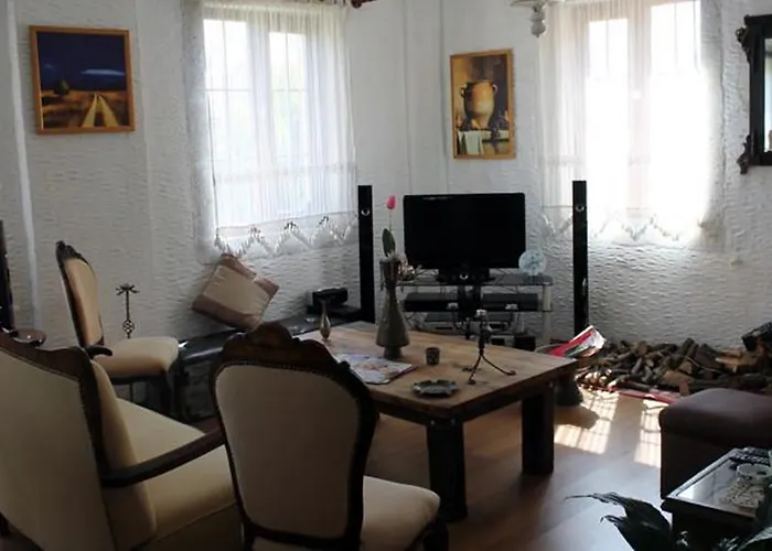 Hotel Bizim Ev (adults Only) Alacati