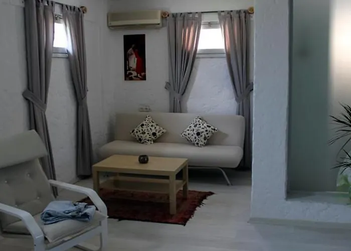 Bizim Ev (adults Only) Hotel 2*